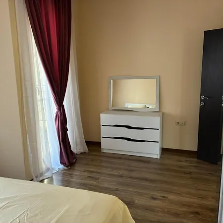 בית נופש Divine Place Majestic 90 פומורי